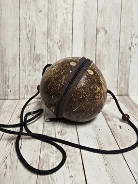 Vintage Coconut Shell Purse Boho Round Crossbody Tiki Bag Batik Lined
